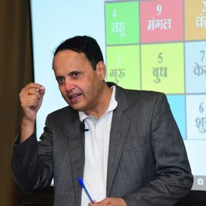 Dr. Avinash Deshpande